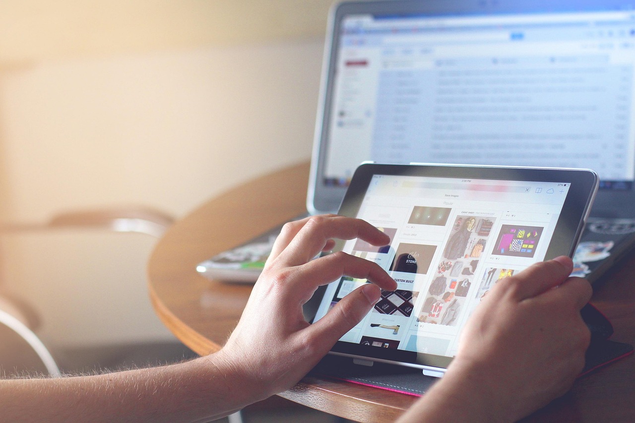 Hands, ipad, tablet — Internet Business Mindset: The Linchpin to Success