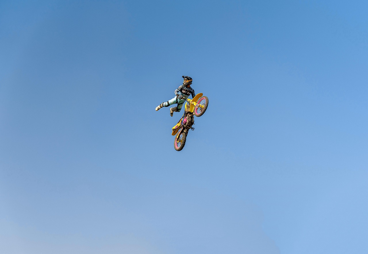 Motocross, stunt, freestyle — Watch NBA Playoffs for Free on nbabite.com